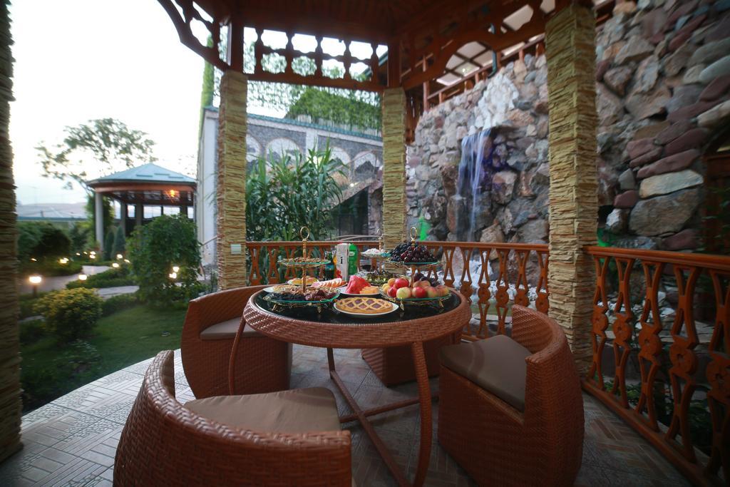 Lotte Palace Duşanbe Dış mekan fotoğraf